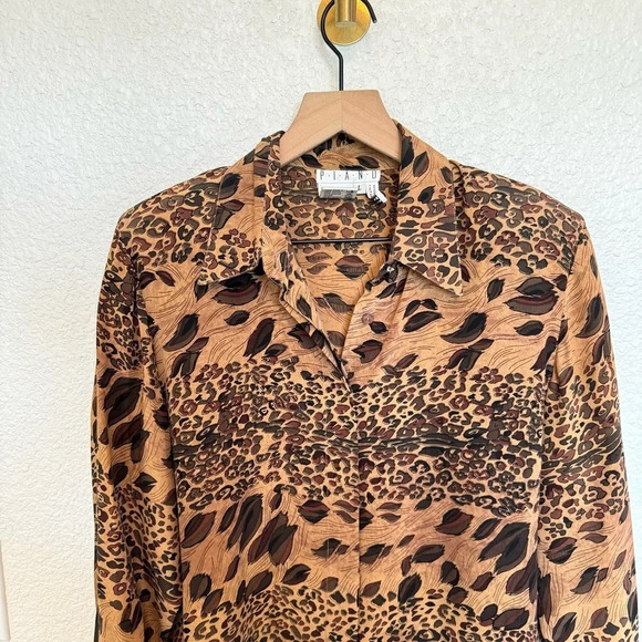 VTG Piano Women's Large 100% Silk Animal Print Leopard Button Down Shirt 70's - Picture 2 of 9